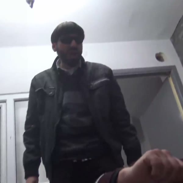 30 yaşında adamsın eşek