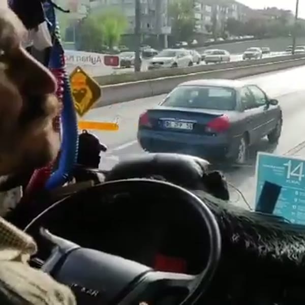 böyle yalanı böyle uydurma senaryoyu ben bile yapamam