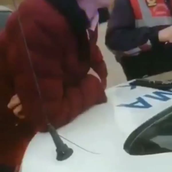 sen boş konuşuyon ya