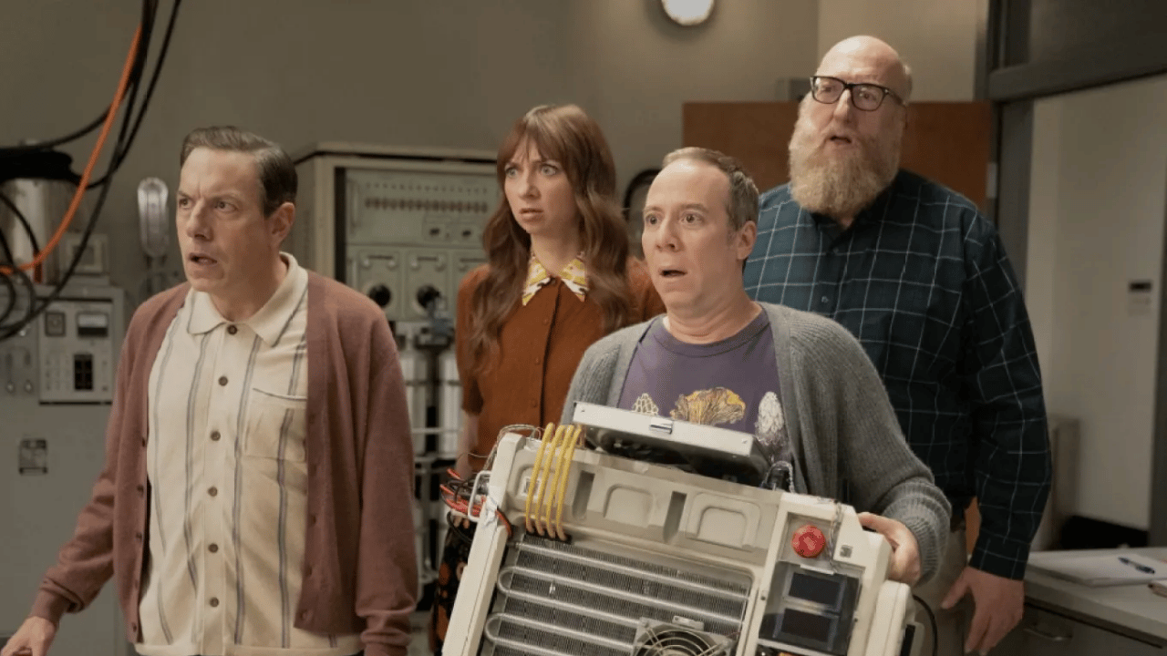 "The Big Bang Theory" Evreni Genişliyor: "Stuart Fails to Save the Universe" Fragmanı Yayında