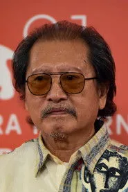 Ronnie Lazaro