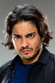 Max Angioni