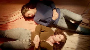 Clare ve Isabel