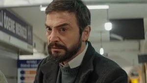 Herkes Gitti, Ben Kaldım