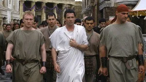 Titus Pullo Cumhuriyeti Nasıl Yıktı?