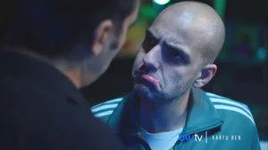 Bu evrende her şey ileriye doğru hareket ediyor. Mesela tahta kuruları. Peki ya Bartu?